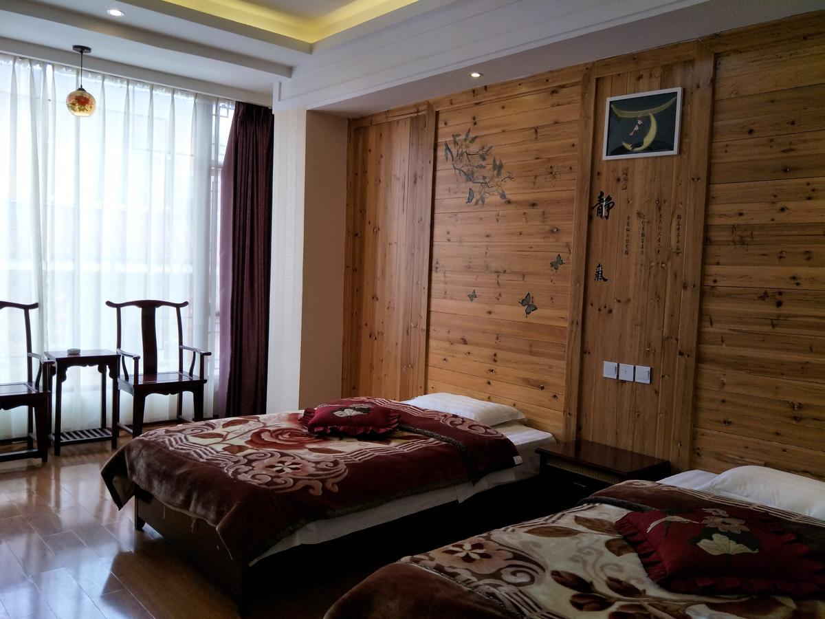 Emeishan Moon Bay Hotel Bagian luar foto
